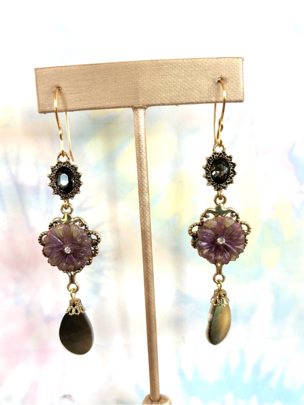 Vintage-Style Purple Floral Drop Earrings - Gold Tone